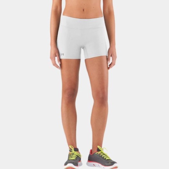 Under Armour White Compression Shorts - Picture 2 of 11
